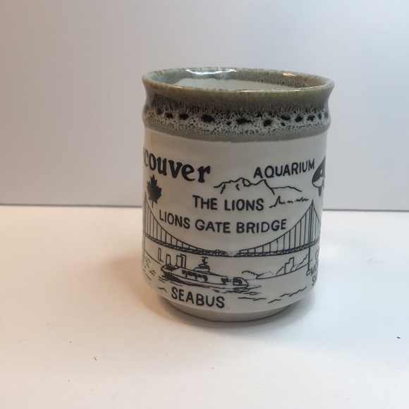 Vancouver , BC city attractions tourist mug - Picture 3 of 8